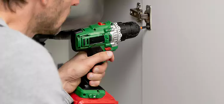 Commercial Door Hinge Repair Farragut